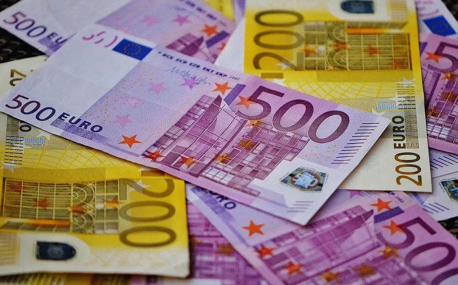 意大利留學費用_出國留學費用_意大利留學一年費用_長青藤海外意大利留學費用一覽表