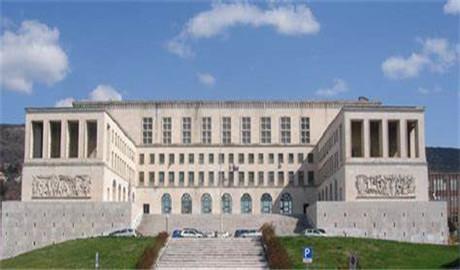意大利的里雅斯特大學(xué)（Università degli Studi di TRIESTE）長青藤海外