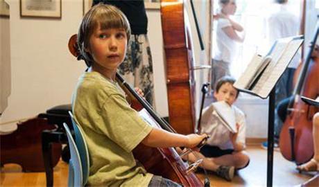 意大利菲耶索萊音樂(lè)學(xué)校（Scuola di musica di Fiesole）長(zhǎng)青藤海外