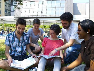 摩德納大學（Universita degli studi di Modena e reggio emilia）長青藤海外