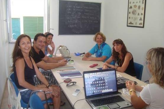 玉林成人學(xué)意大利語：溝通世界的新橋梁