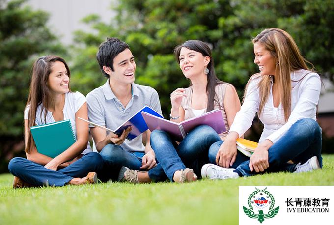 在意大利上大學和在中國有什么不同？