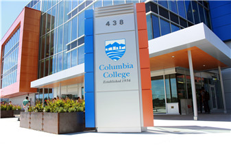 加拿大哥倫比亞學(xué)院